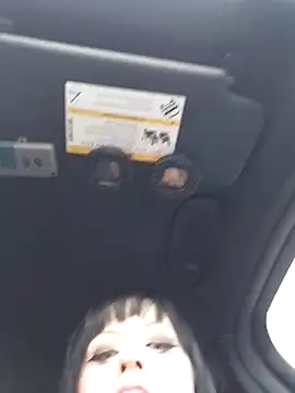 EVILYN online show from 17, 12, 2025