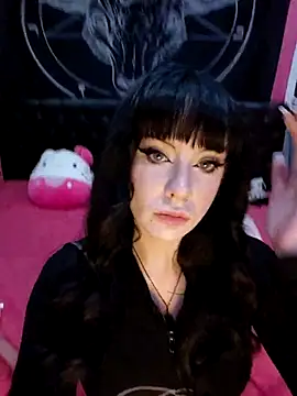 EVILYN online show from 22, 12, 2025