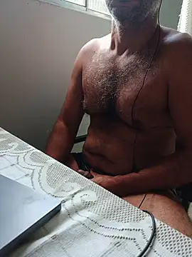 morenodiscret35 online show from 10, 7, 2026
