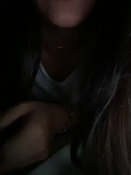 Aestheticsgirl online show from 7, 10, 2025