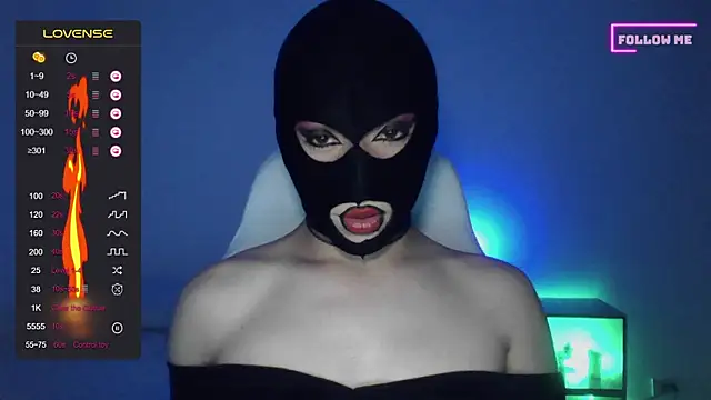 Bigfemblue online show from 6, 11, 2025