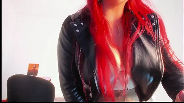 MIss Kendall  online show from 6, 3, 2025