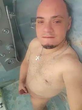 latinoflpr online show from 4, 12, 2025