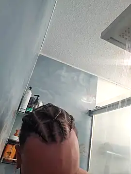 latinoflpr online show from 9, 10, 2025