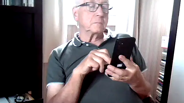 johnjohn622662 online show from 15, 6, 2026