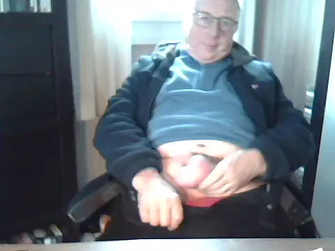 johnjohn622662 online show from 13, 1, 2026