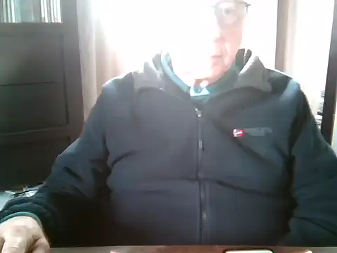 Snapshot of johnjohn622662 chatting on 17, 1, 2026 johnjohn622662 online show from 17, 1, 2026