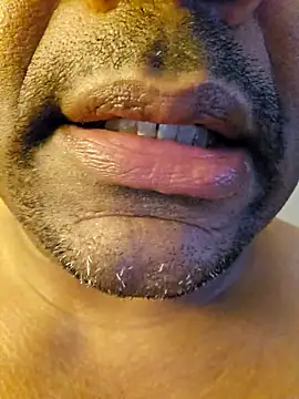 carmeldaddy1 online show from 11, 4, 2026