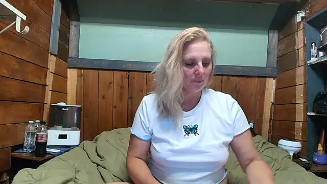 Snapshot of lisaxlovexxx chatting on 21, 6, 2026 lisaxlovexxx online show from 21, 6, 2026
