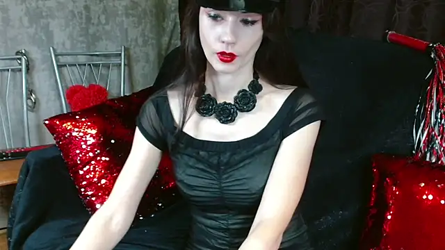 VictoryVega online show from 6, 11, 2025