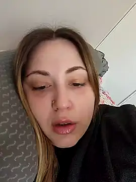 sofiabichota online show from 3, 2, 2026