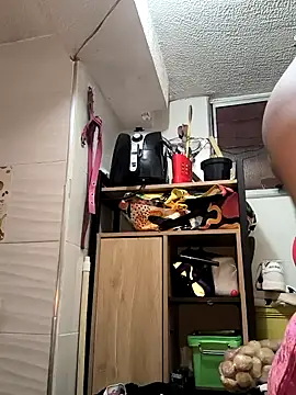 paola091 online show from 3, 10, 2025