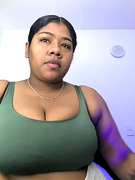 paola091 online show from 24, 11, 2025