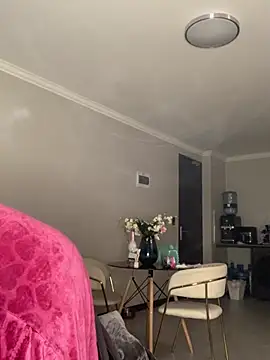 CurvyDesire1 online show from 16, 4, 2026