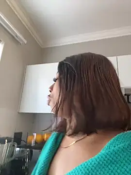 CurvyDesire1 online show from 22, 5, 2026