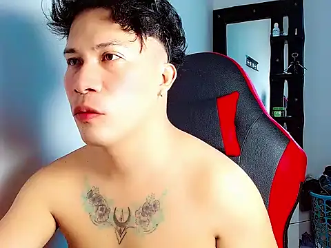 boyhot23x online show from 18, 4, 2026