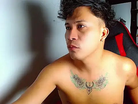 boyhot23x online show from 23, 4, 2026