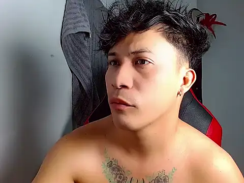 boyhot23x online show from 14, 5, 2026