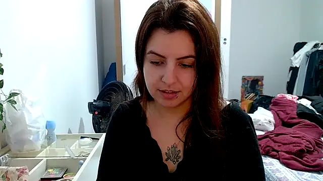 chelbyy online show from 2, 10, 2025