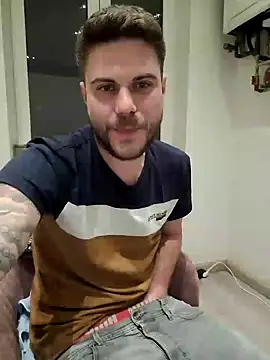 Snapshot of RiskyBoyMike chatting on 20, 1, 2025 RiskyBoyMike online show from 20, 1, 2025