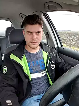 Snapshot of RiskyBoyMike chatting on 2, 2, 2025 RiskyBoyMike online show from 2, 2, 2025