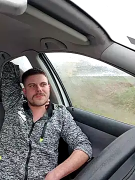 Snapshot of RiskyBoyMike chatting on 14, 3, 2025 RiskyBoyMike online show from 14, 3, 2025