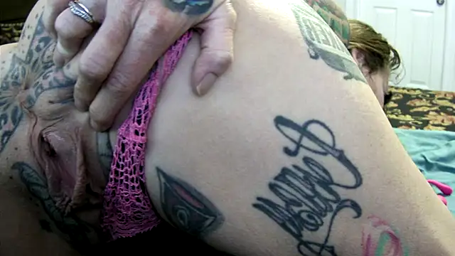 pamelagunns online show from 22, 9, 2025