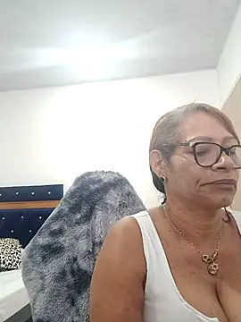 BustyMilf  online show from 22, 9, 2025