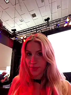 jasminesummer online show from 26, 9, 2025