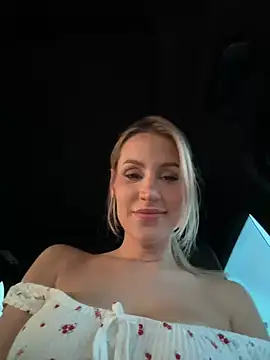 jasminesummer online show from 25, 2, 2025