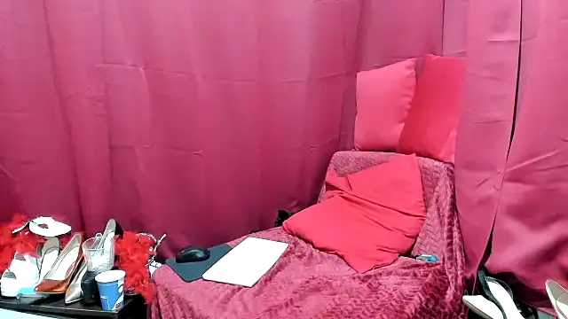 jessystarr online show from 14, 2, 2026