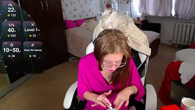 Snapshot of Kira_honeyy chatting on 11, 4, 2026 Kira honeyy online show from 11, 4, 2026