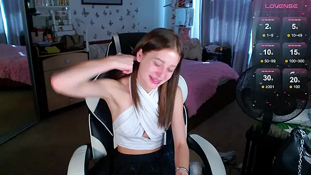 Kira honeyy online show from 20, 9, 2025