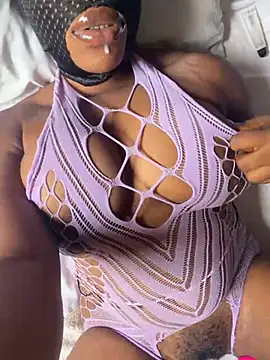 Snapshot of Ebony_nasty_girl chatting on 4, 5, 2026 Ebony nasty girl online show from 4, 5, 2026