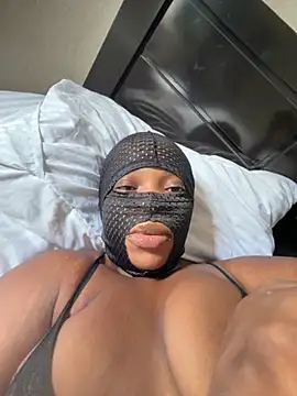 Snapshot of Ebony_nasty_girl chatting on 24, 4, 2026 Ebony nasty girl online show from 24, 4, 2026