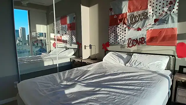 MikyFoxx online show from 12, 2, 2025