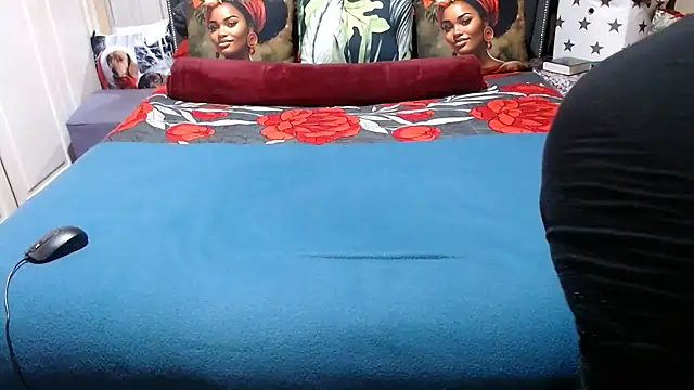 BUSTYDEE online show from 13, 5, 2026