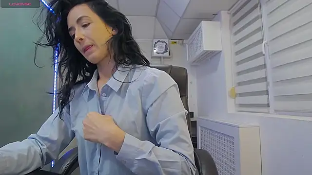 GlamKate online show from 11, 3, 2025