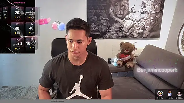 BenjaminCooperk online show from 28, 10, 2025