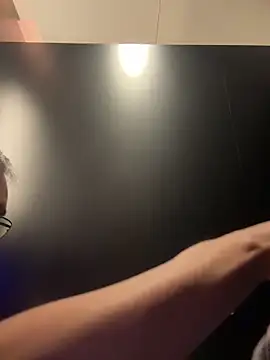 knobhead2020 online show from 16, 12, 2024