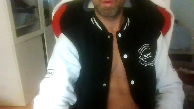 NickHarley69 online show from 18, 2, 2025