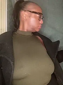 AlexaTheSlut online show from 8, 2, 2025