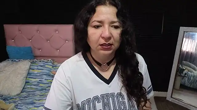 katifoxx online show from 31, 3, 2026