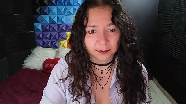 katifoxx online show from 10, 11, 2025