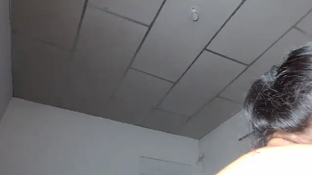 adrixxx38 online show from 24, 11, 2025