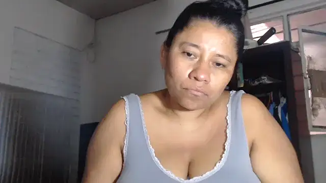 adrixxx38 online show from 23, 2, 2026