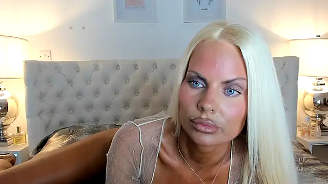 JessicaJames23 online show from 29, 5, 2026