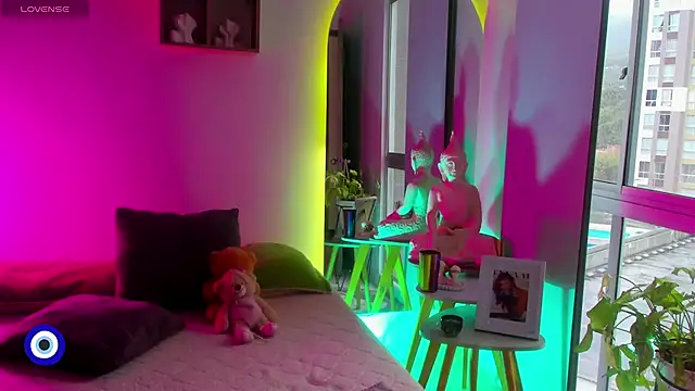 Angel Peach online show from 18, 3, 2026