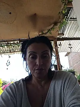 zullyxhot online show from 11, 6, 2026