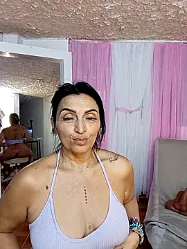 zullyxhot online show from 6, 2, 2026